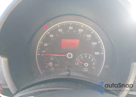 2007 Volkswagen New Beetle 2.5 из США, поврежденный, VIN 3VWSW31C47M513032